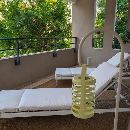 Centre - Parking - Grande Terrasse *