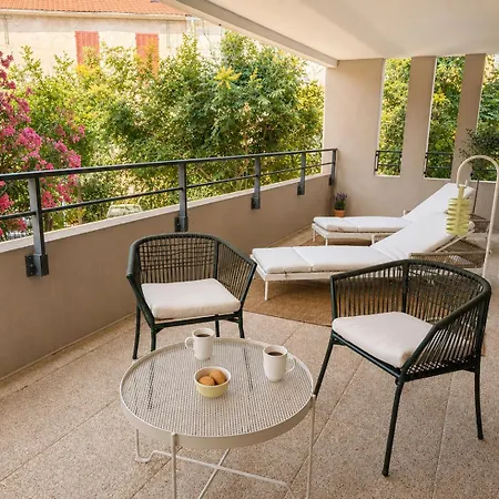 Centre - Parking - Grande Terrasse